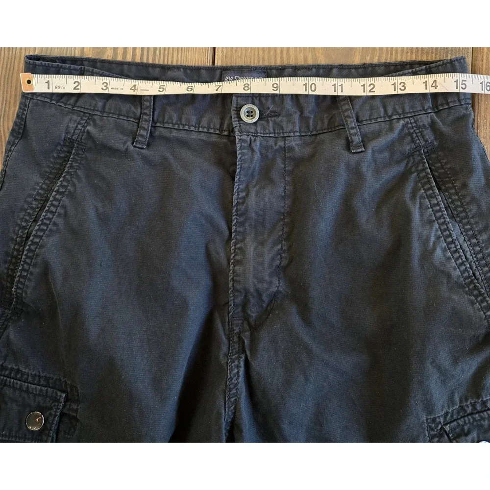 Levi Strauss &‎ Co Shorts Mens 30 Black Cargo Multi Pocket Workwear Cotton Faded